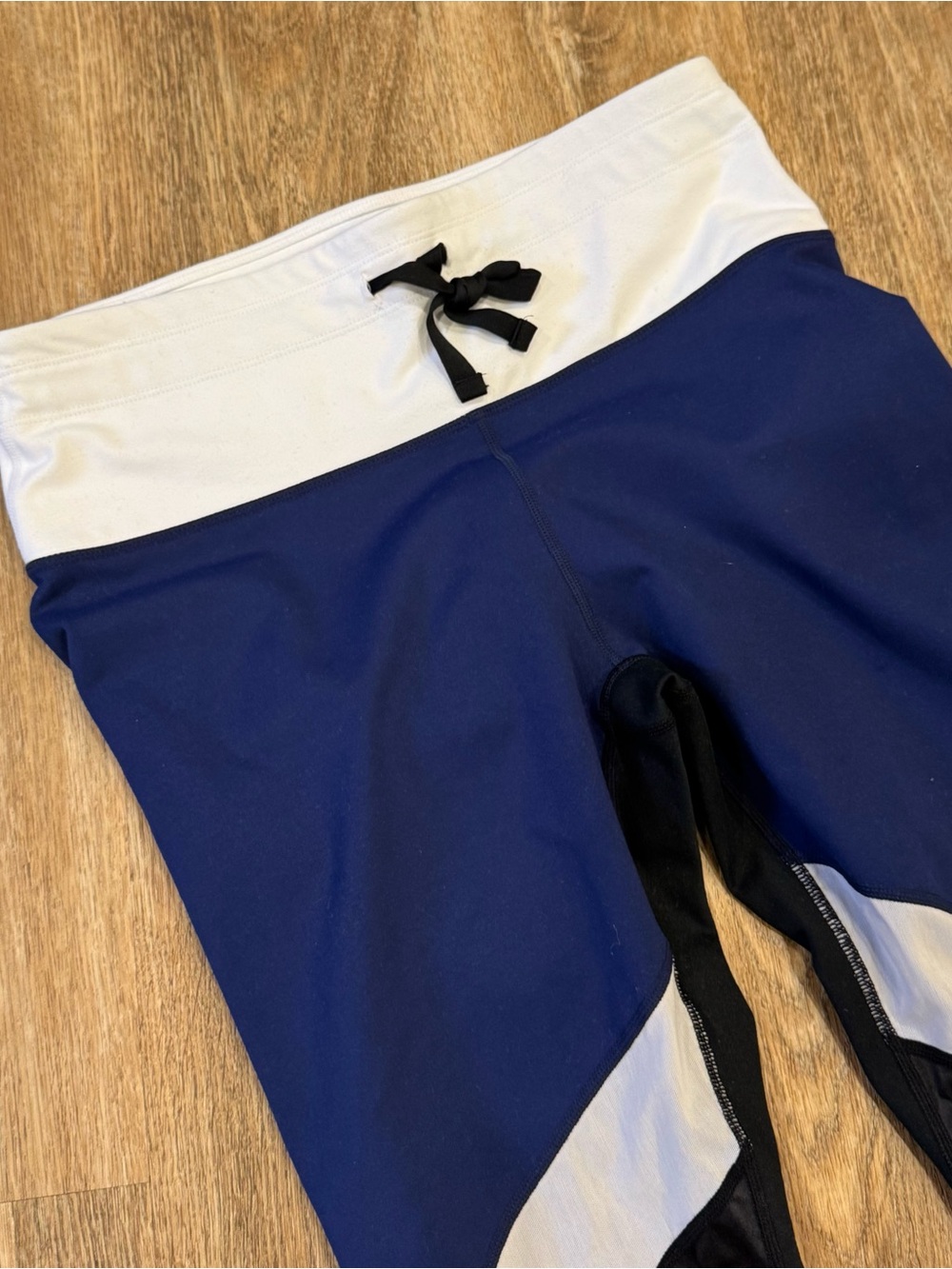 Fabletics Navy, White & Black Colorblock Leggings with Drawstring - Picture 3 of 8